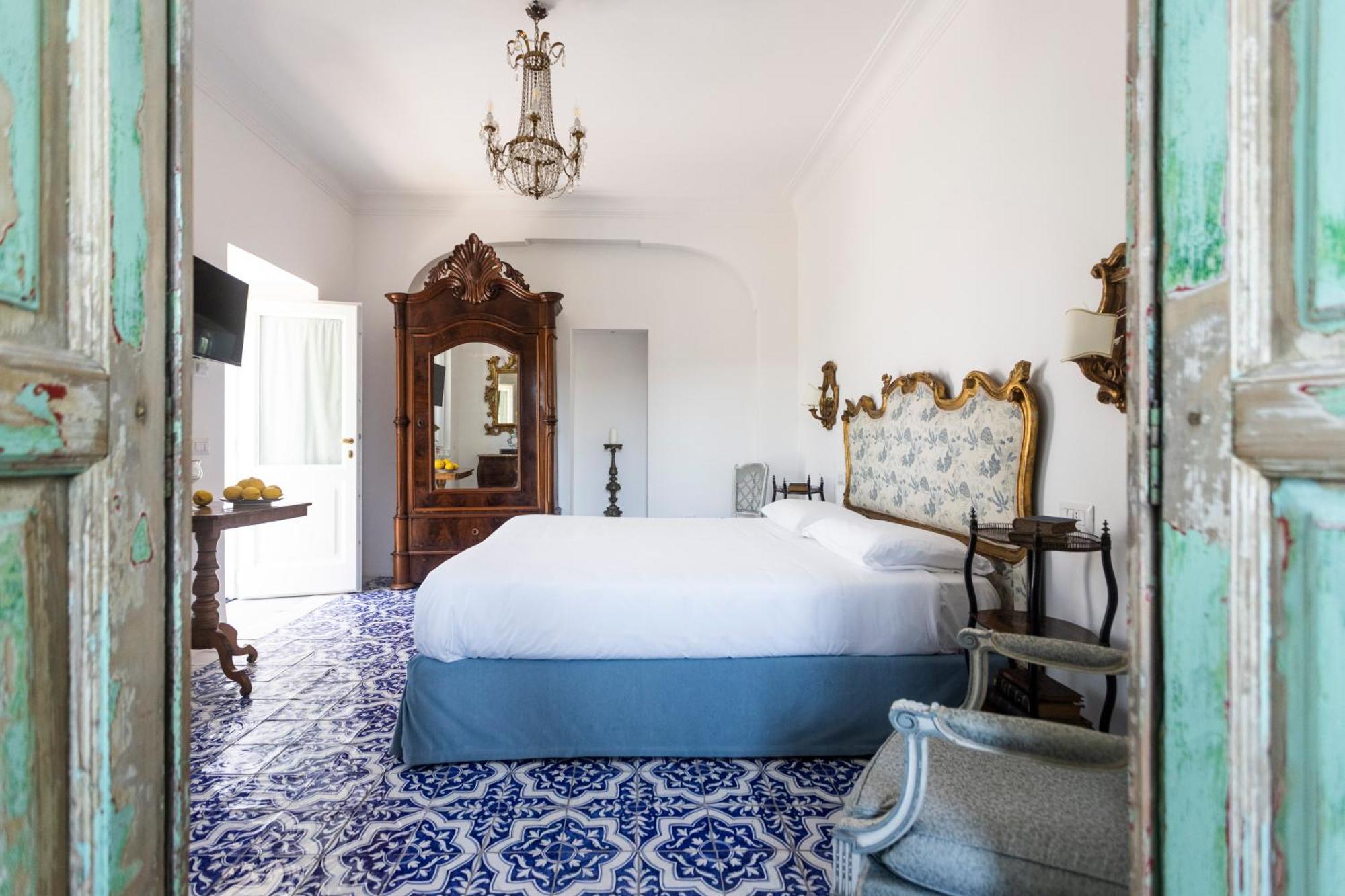 Double or Twin Room with Terrace